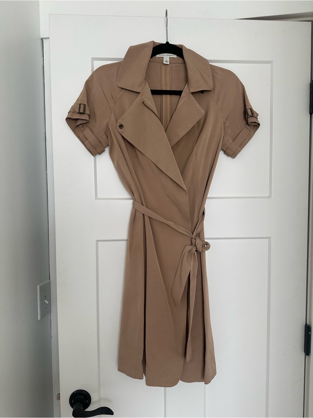 Banana Republic Tan Short-Sleeve Wrap Trench Dress